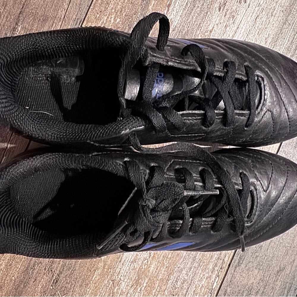 Black boys soccer cleats